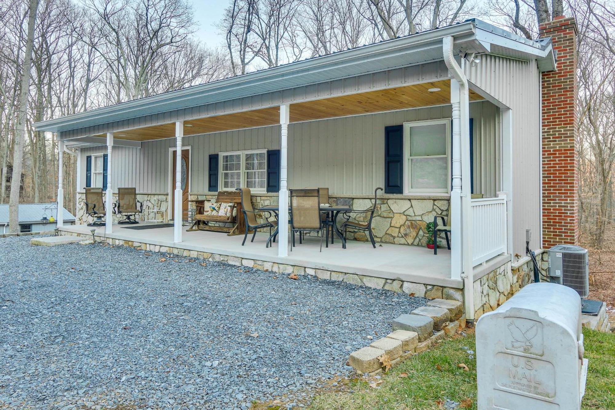 Peaceful And Secluded Knoxville Retreat With Deck Εξωτερικό φωτογραφία
